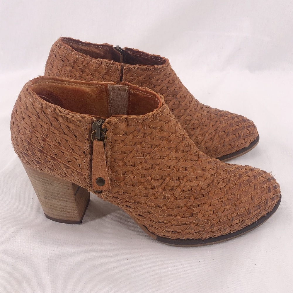 Sundance Shalimar Woven Leather Block Heel